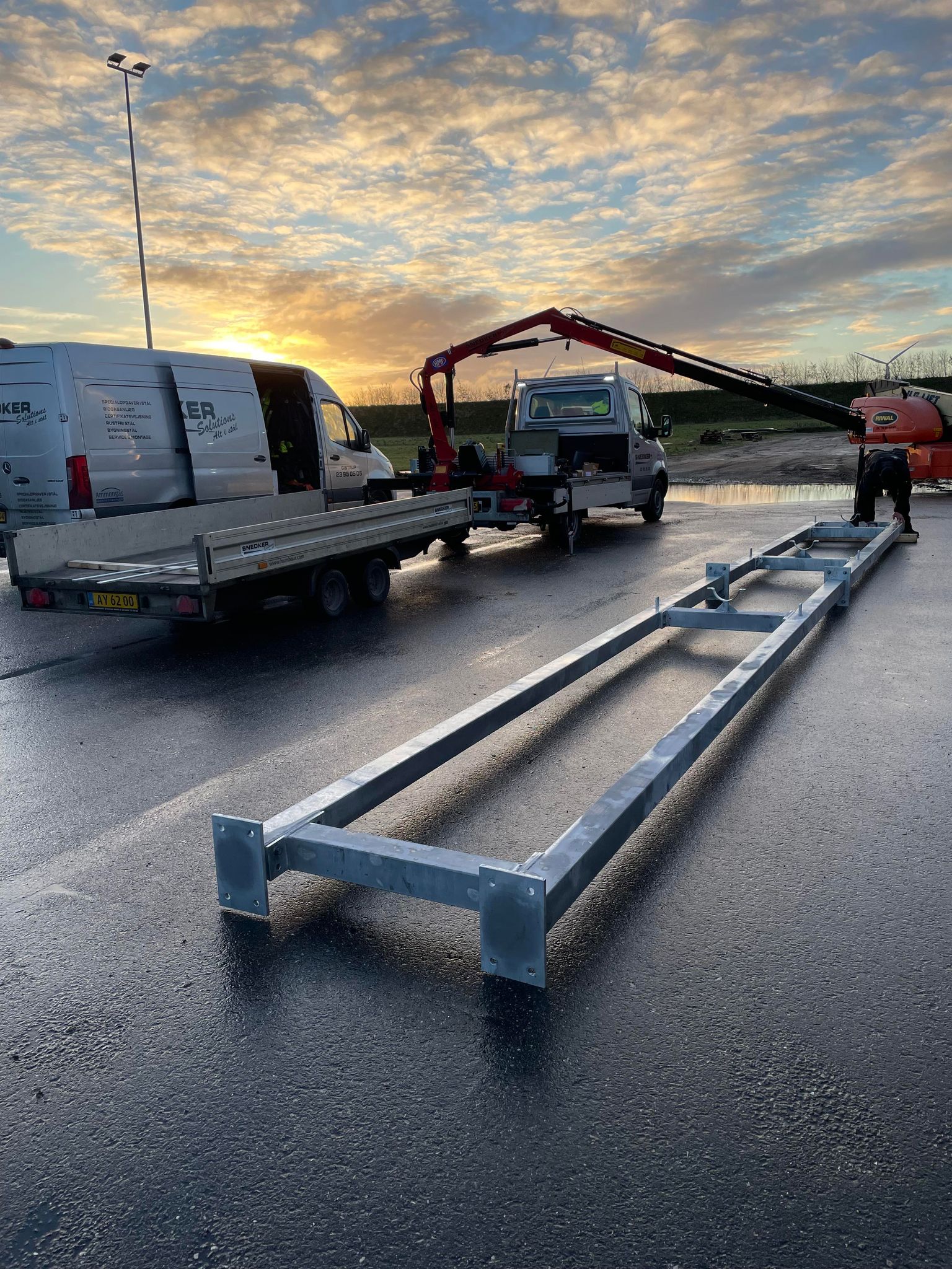 montage - Snedker Solutions - Montage med aftensol - Montage